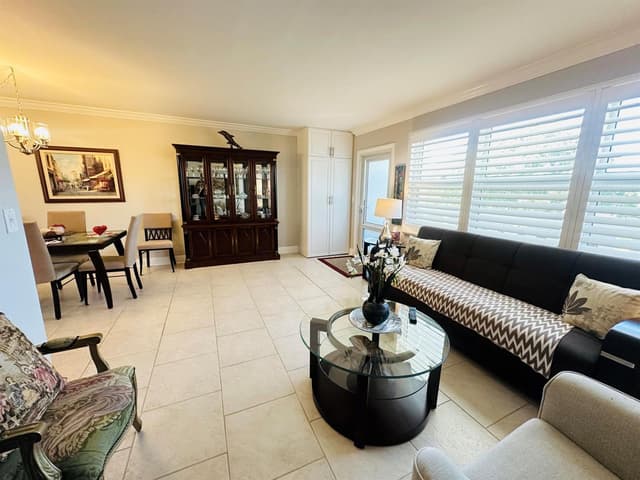 310 Grantham A # 310, Deerfield Beach FL 33442 - Deerfield Beach, FL - Photo 4