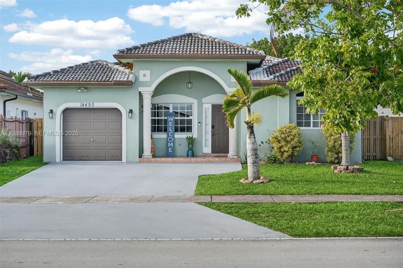 14490 SW 180th St, Miami FL 33177