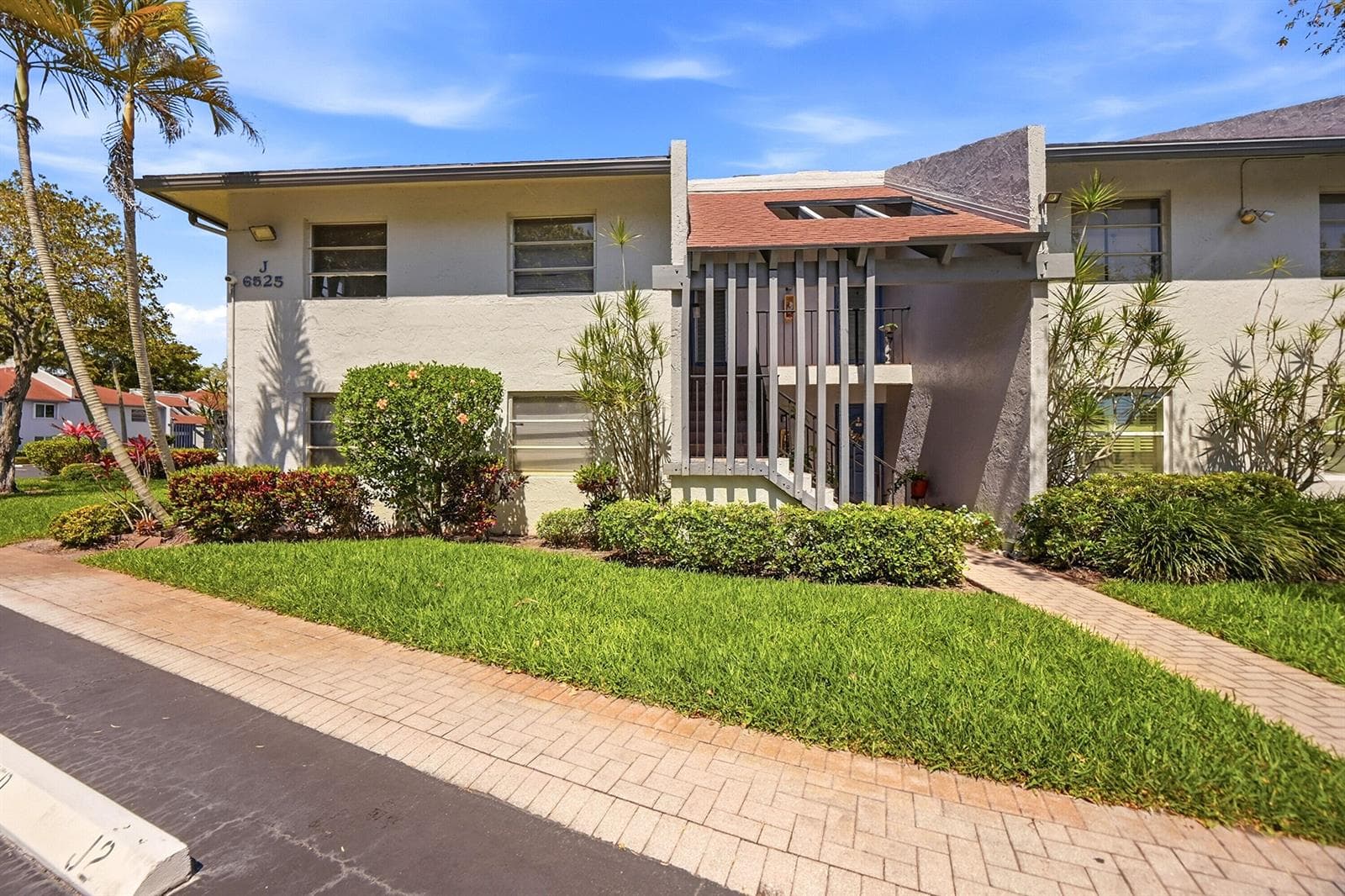 6525 S Oriole Boulevard, Delray Beach FL 33446 - Delray Beach, FL - Photo 1
