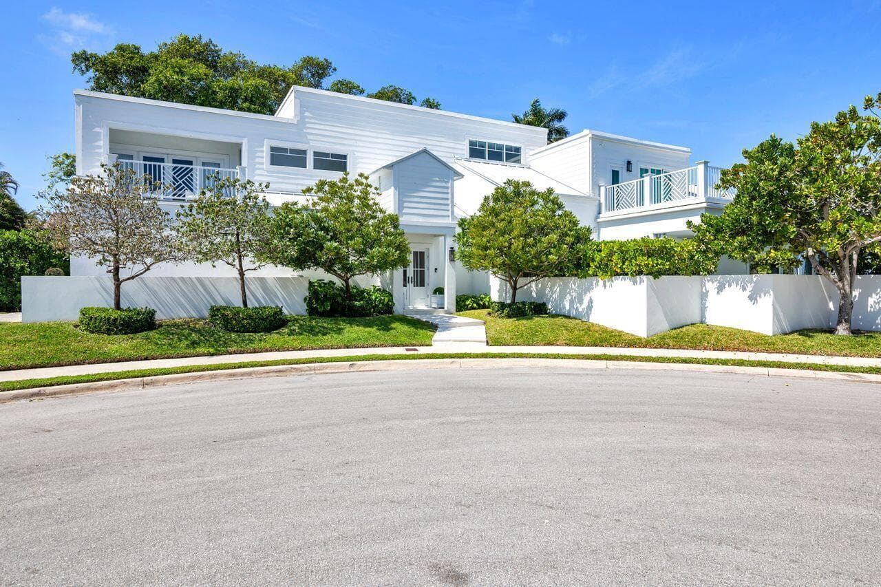129 S Flagler Promenade S, West Palm Beach FL 33405