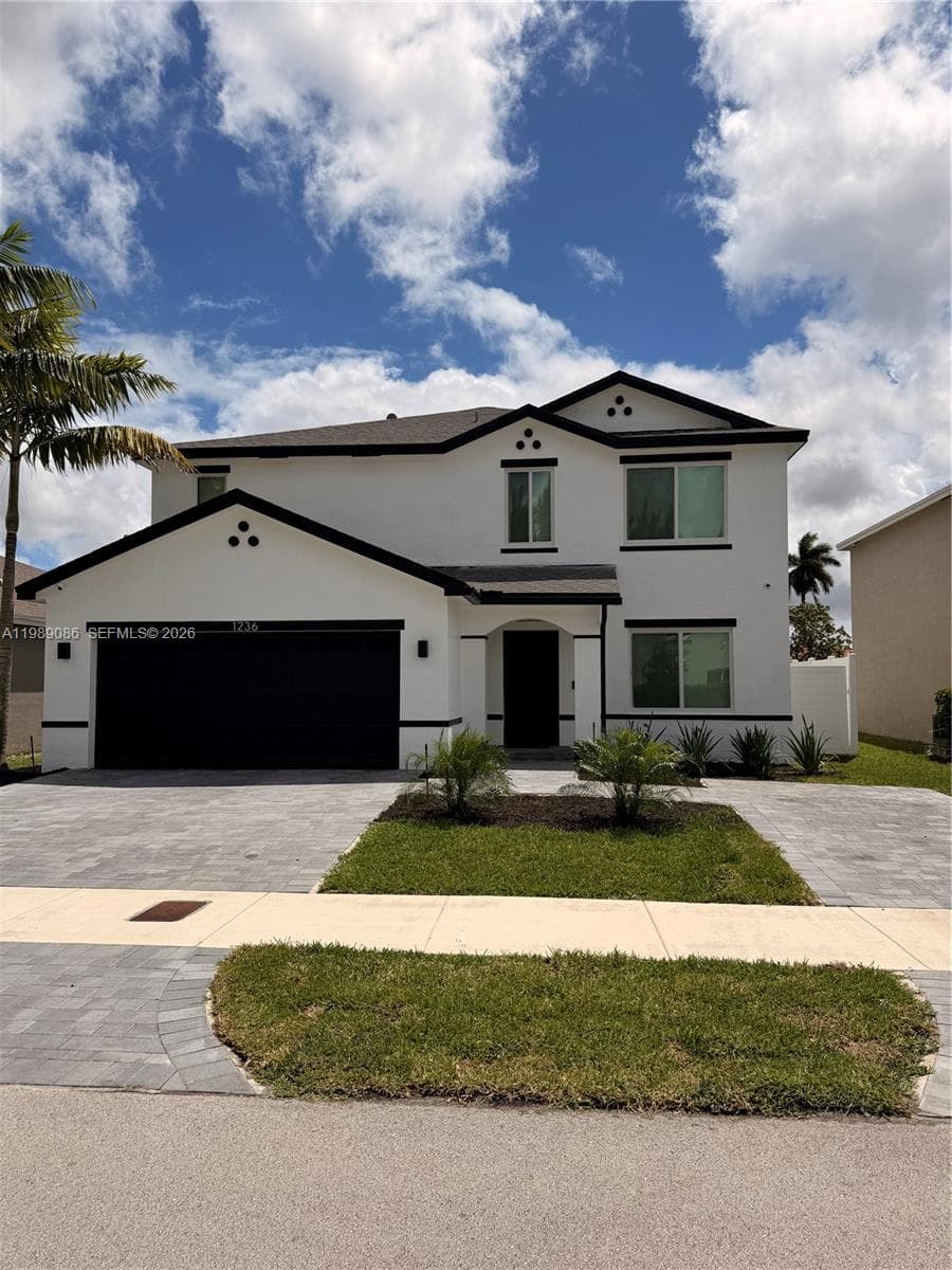 1236 NW 208th St, Miami Gardens FL 33169