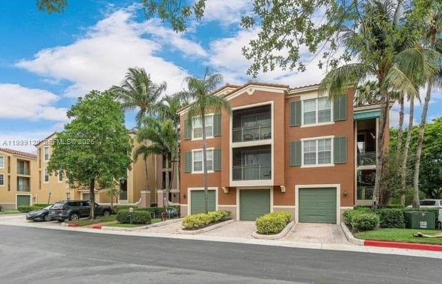 11760 Saint Andrews Pl # 302, Wellington FL 33414