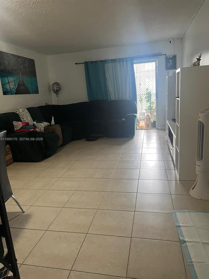 6125 W 20th Ave # 306, Hialeah FL 33012