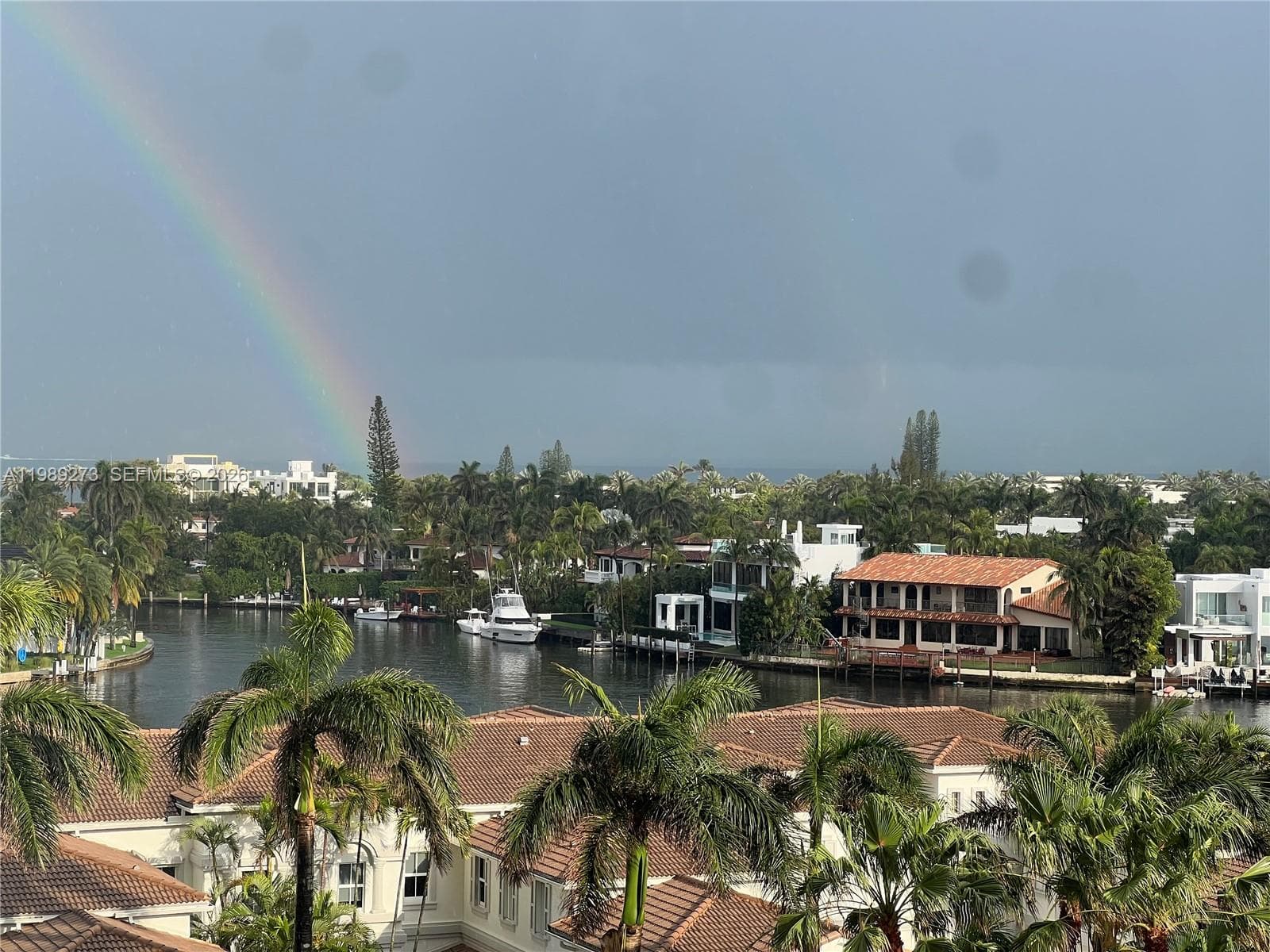 21050 Point Pl # 702, Aventura FL 33180
