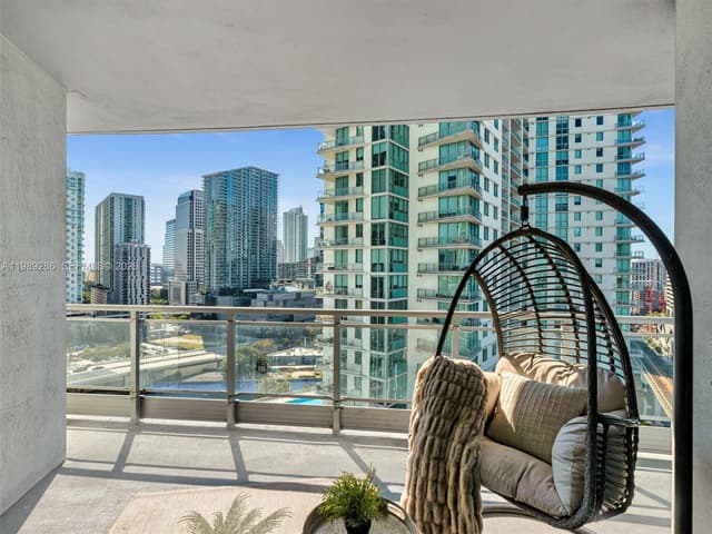 90 SW 3rd St # 2013, Miami FL 33130 - Miami, FL - Photo 7
