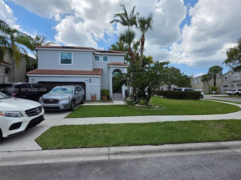 680 NW 159th Ave, Pembroke Pines FL 33028
