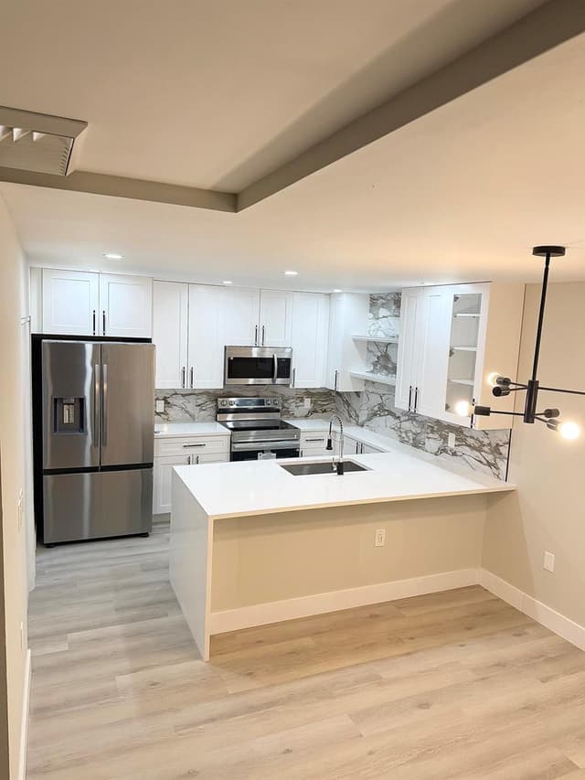 205 Charter Way, West Palm Beach FL 33407 - West Palm Beach, FL - Photo 4