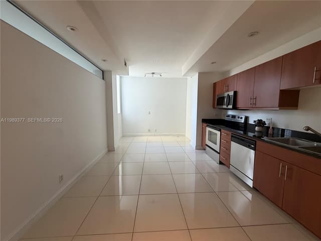 111 E Flagler St # 606, Miami FL 33131 - Miami, FL - Photo 2