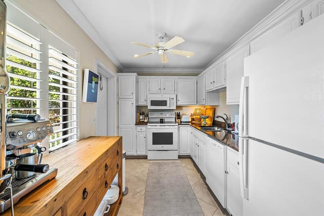 4595 Kittiwake Court, Boynton Beach FL 33436 - Boynton Beach, FL - Photo 4