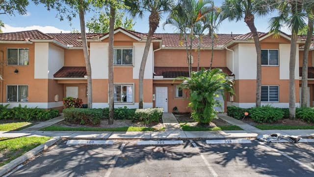 807 NW 91st Terrace NW # 807, Plantation FL 33324 - Plantation, FL - Photo 2