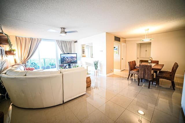 2701 N Ocean Boulevard # 2f, Fort Lauderdale FL 33308 - Fort Lauderdale, FL - Photo 2