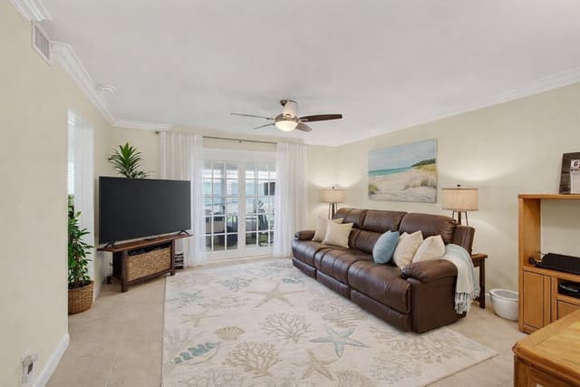 19000 Stewart Circle # 4, Boca Raton FL 33496 - Boca Raton, FL - Photo 3