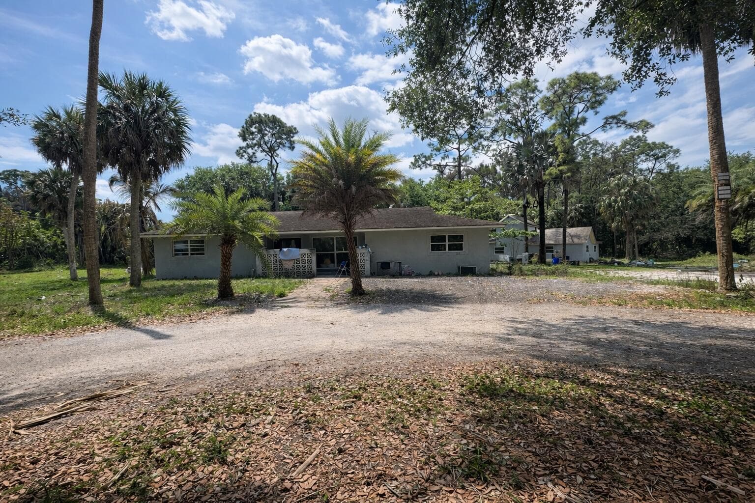 481 S 56th Ter Terrace S, West Palm Beach FL 33415 - West Palm Beach, FL - Photo 1