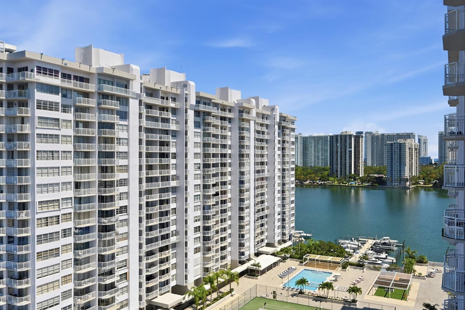 18011 Biscayne Boulevard # 1502, Aventura FL 33160