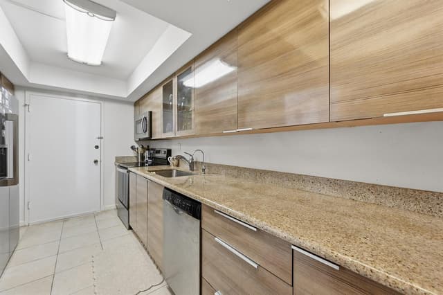 18011 Biscayne Boulevard # 1502, Aventura FL 33160 - Aventura, FL - Photo 4