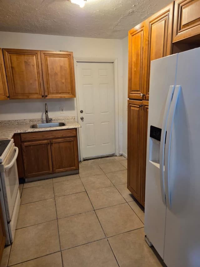 1633 W 28th Street # B, Riviera Beach FL 33404 - Riviera Beach, FL - Photo 6