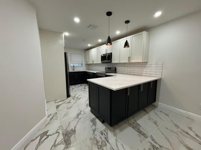 800 SW 7th Street, Hallandale Beach FL 33009 - Hallandale Beach, FL - Photo 5