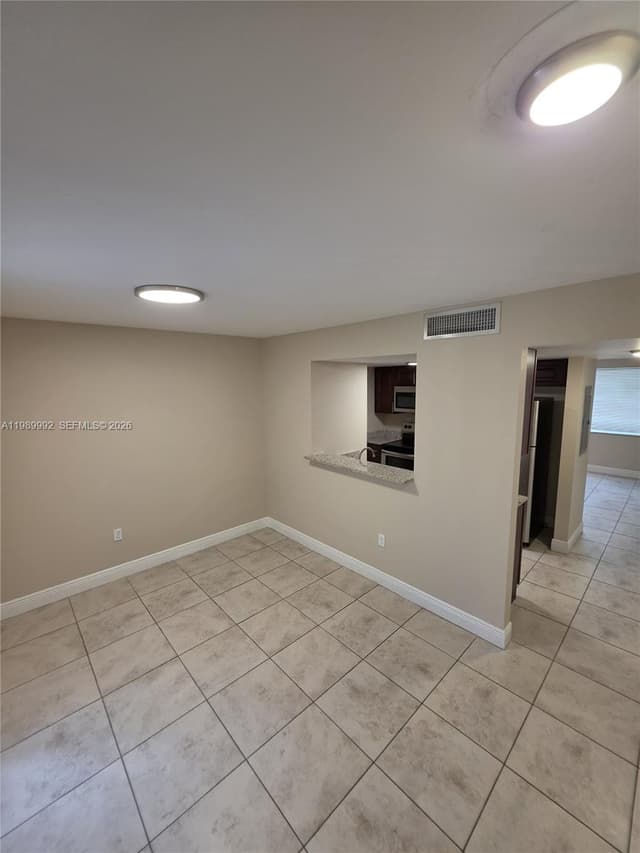 1990 NW 4th Ct # 7, Miami FL 33136 - Miami, FL - Photo 2