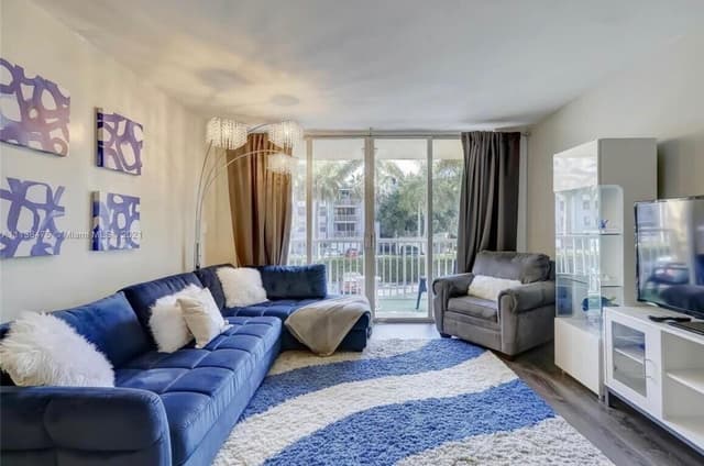 1350 SE 3rd Avenue # 211, Dania Beach FL 33004 - Dania Beach, FL - Photo 5