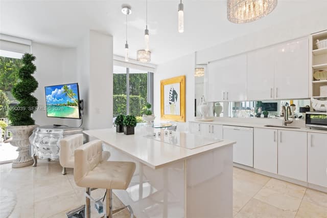 3530 Mystic Pointe Dr # 114, Aventura FL 33180 - Aventura, FL - Photo 4