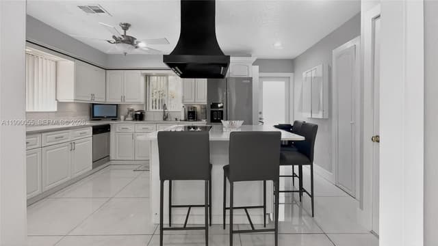 136 SE 2nd Ct, Dania Beach FL 33004 - Dania Beach, FL - Photo 6