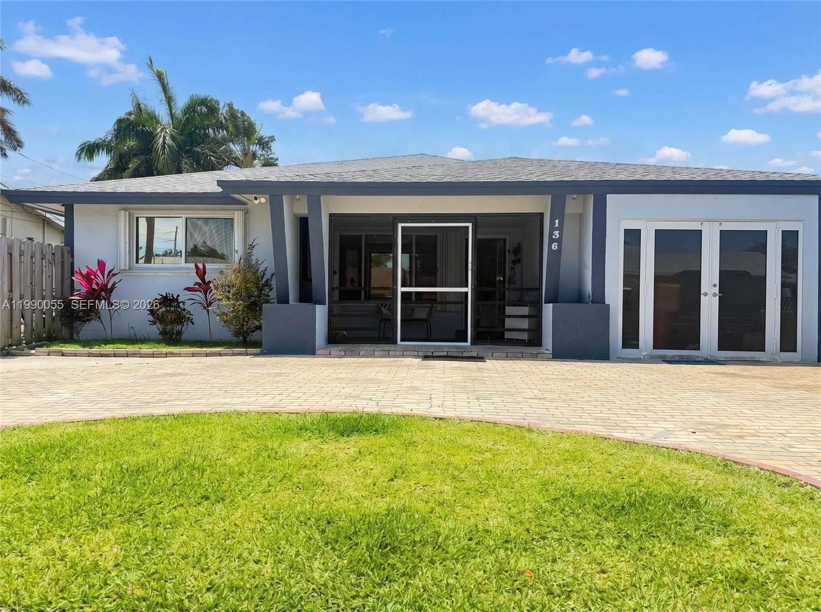 136 SE 2nd Ct, Dania Beach FL 33004