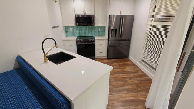 385 NW 36th Avenue, Deerfield Beach FL 33442 - Deerfield Beach, FL - Photo 7