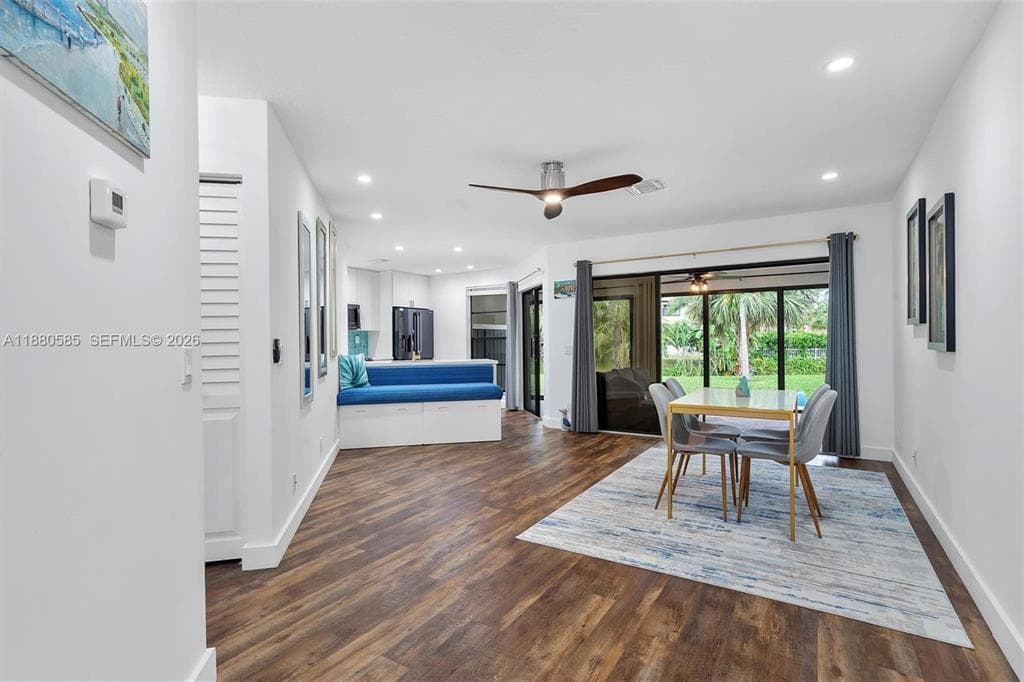 385 NW 36th Avenue, Deerfield Beach FL 33442 - Deerfield Beach, FL - Photo 1