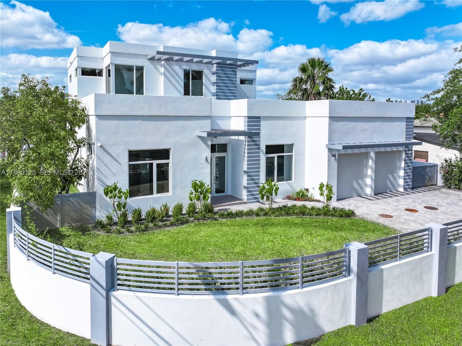 9895 NW 26th St, Doral FL 33172