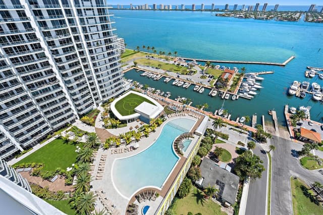 220 Lake Shore Drive # 2212, Lake Park FL 33403 - Lake Park, FL - Photo 5