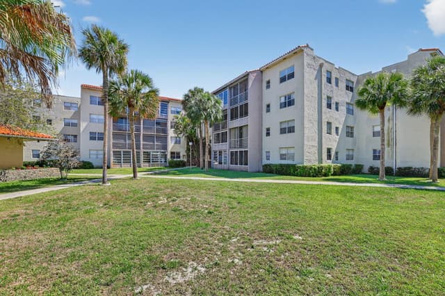1830 SW 81st Avenue # 4107, North Lauderdale FL 33068 - North Lauderdale, FL - Photo 2
