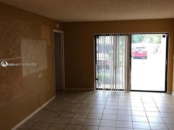 7235 NW 179th St # 103, Hialeah FL 33015 - Hialeah, FL - Photo 1