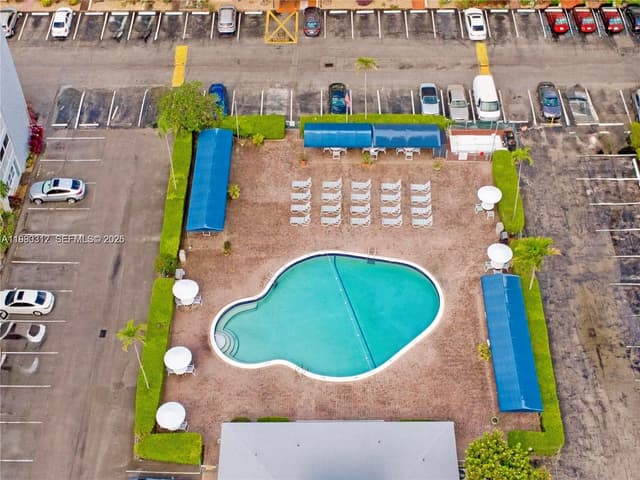 330 SE 2nd St # 101G, Hallandale Beach FL 33009 - Hallandale Beach, FL - Photo 6