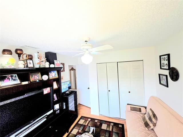 20317 NW 33rd Ave, Miami Gardens FL 33056 - Miami Gardens, FL - Photo 3