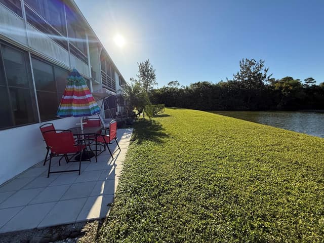 81 Camden Drive # D, West Palm Beach FL 33417 - West Palm Beach, FL - Photo 2