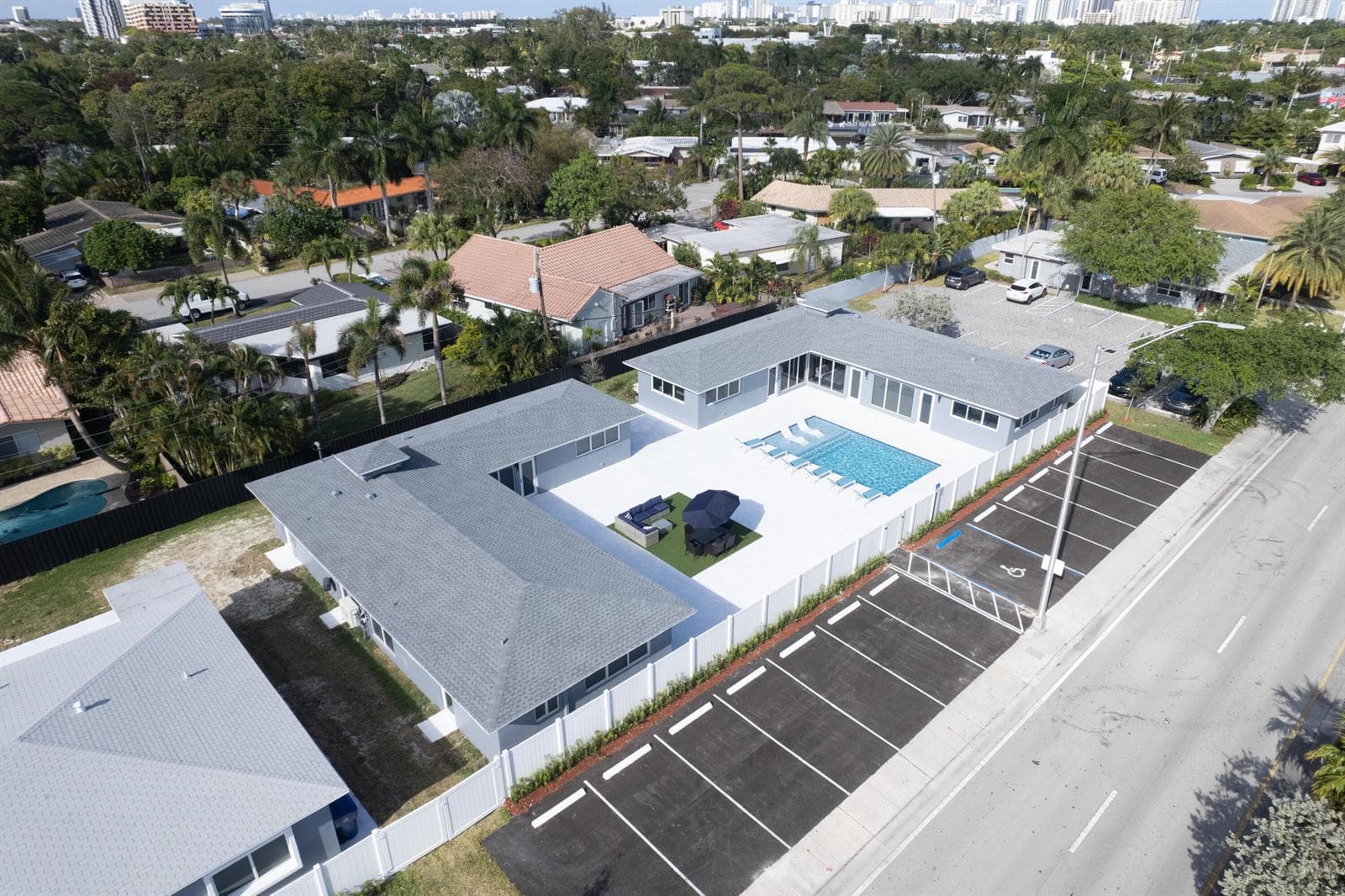 2025 NE 26th Street # 3, Wilton Manors FL 33305