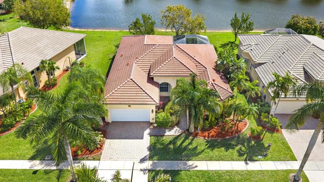 9531 Lantern Bay Circle, West Palm Beach FL 33411 - West Palm Beach, FL - Photo 2