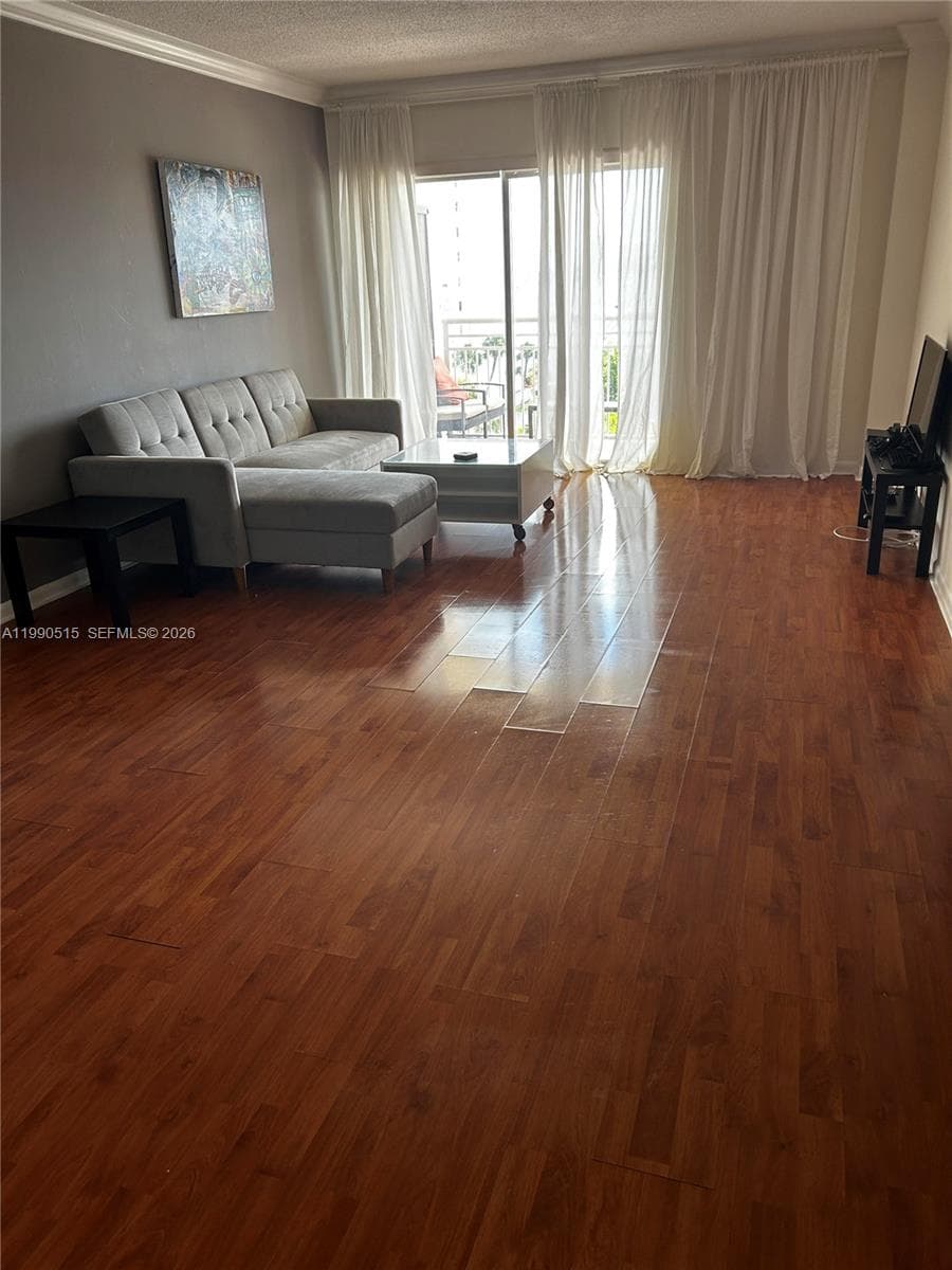400 Kings Point Dr # 604, Sunny Isles Beach FL 33160 - Sunny Isles Beach, FL - Photo 1