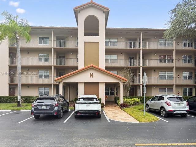1000 SW 125th Ave # 102N, Pembroke Pines FL 33027 - Pembroke Pines, FL - Photo 2