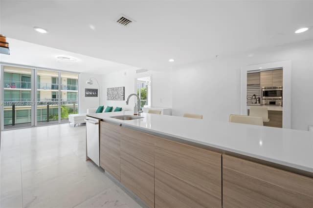 6610 Indian Creek Dr # 406, Miami Beach FL 33141 - Miami Beach, FL - Photo 5