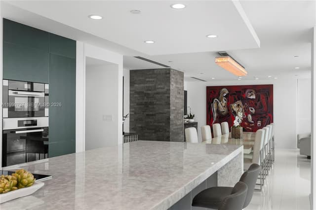 300 S Pointe Dr # 3405, Miami Beach FL 33139 - Miami Beach, FL - Photo 7