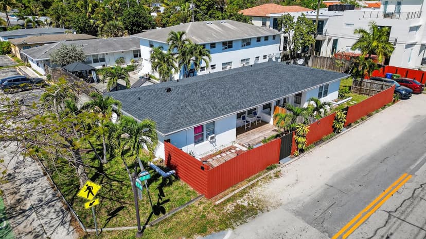 1100 NE 15th Avenue # 2, Fort Lauderdale FL 33304