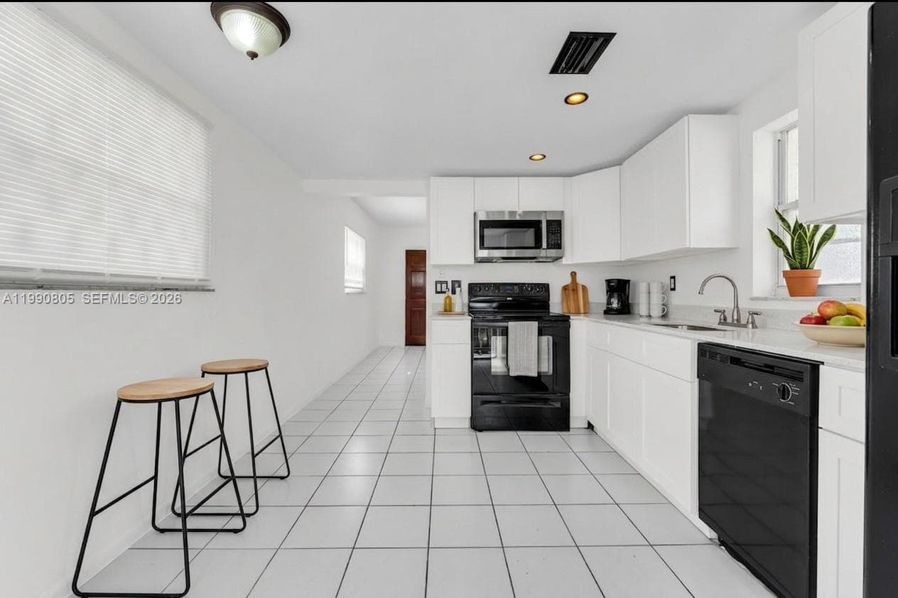321 SW 1st Ct # 4, Pompano Beach FL 33060