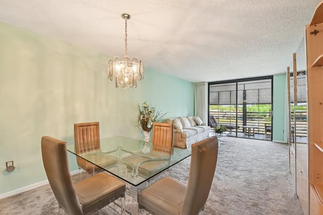 1101 Colony Point Circle # 404, Pembroke Pines FL 33026 - Pembroke Pines, FL - Photo 4