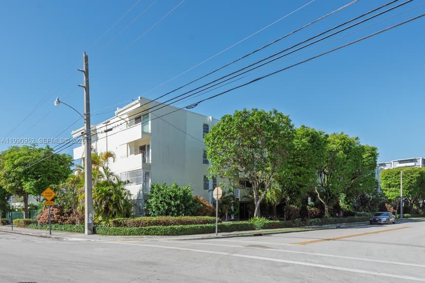 5838 SW 74th Ter # 314, South Miami FL 33143