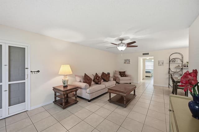 14589 Canalview Drive # B, Delray Beach FL 33484 - Delray Beach, FL - Photo 5