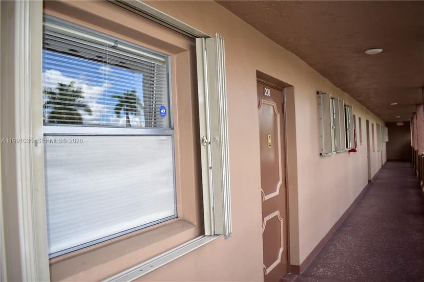 9800 Sunrise Lakes Blvd # 208, Sunrise FL 33322