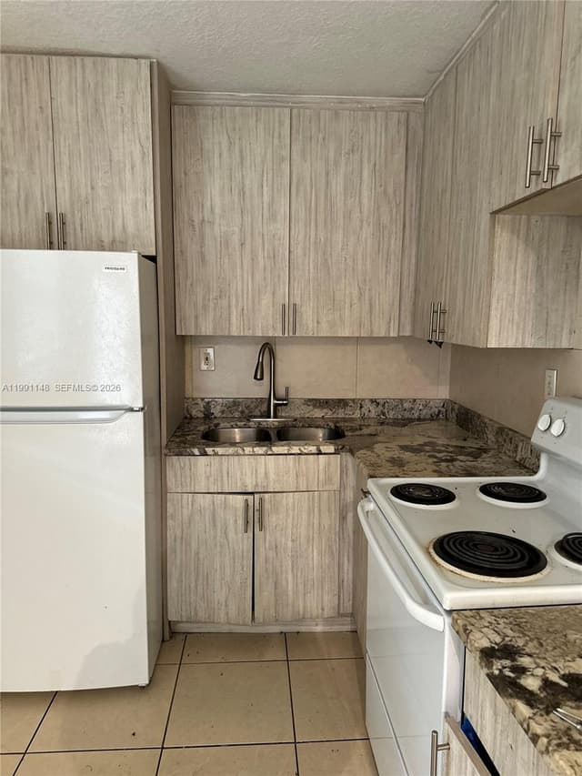 12890 NE 8th Ave # 107, North Miami FL 33161 - North Miami, FL - Photo 3