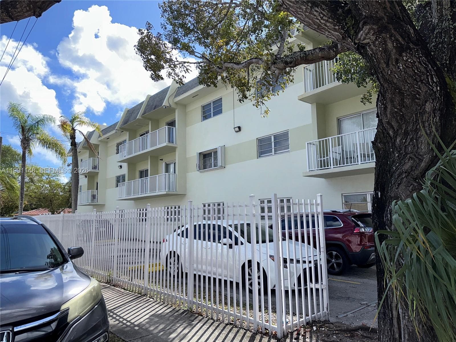 12890 NE 8th Ave # 107, North Miami FL 33161 - North Miami, FL - Photo 1