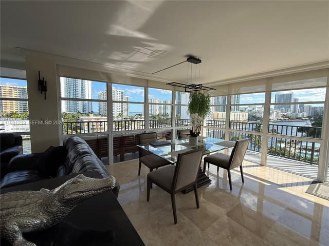 1000 Parkview Dr # 720, Hallandale Beach FL 33009 - Hallandale Beach, FL - Photo 3